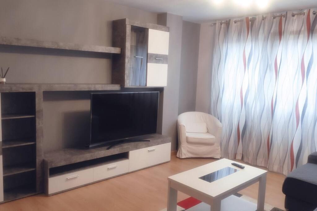 Piso En El Centro De Solares Apartment Екстериор снимка